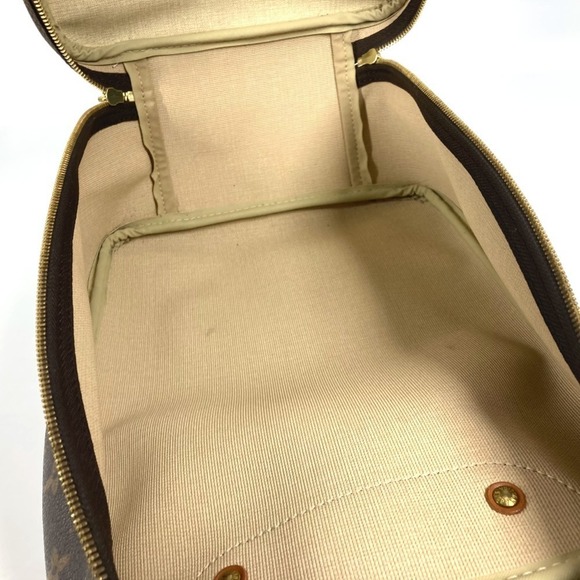 LOUIS VUITTON Authentic Brown Monogram Canvas Tote Bag - Picture 11 of 14